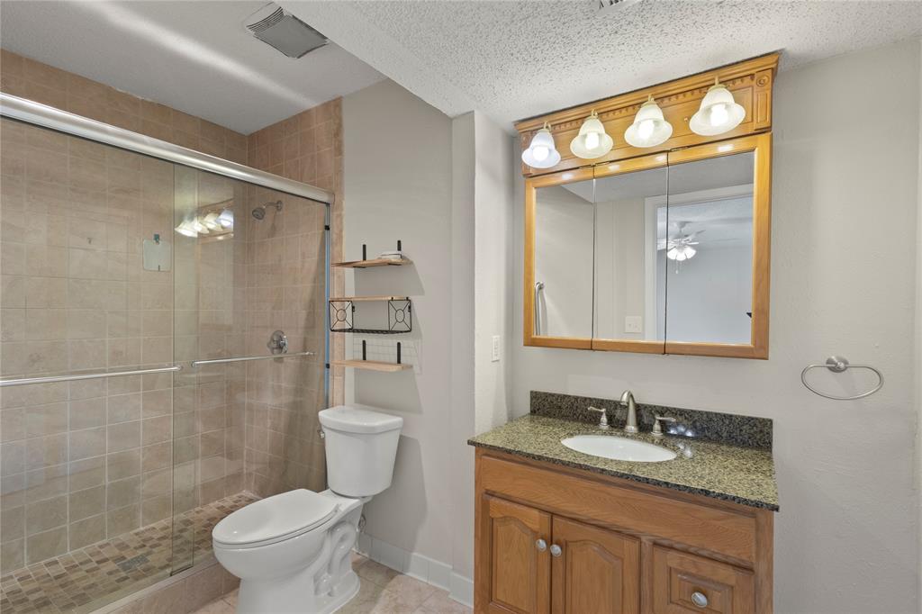 10650 Steppington Drive 211 Property Photo 12