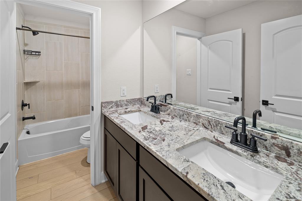 1200 Windermere Way Property Photo 18
