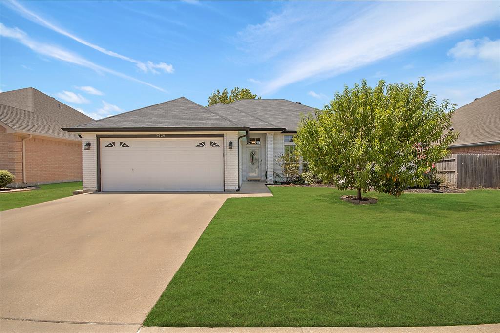 7429 Amber Drive Property Photo 1