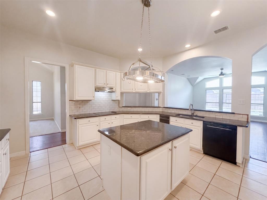 6 Cimarron Court Property Photo 7