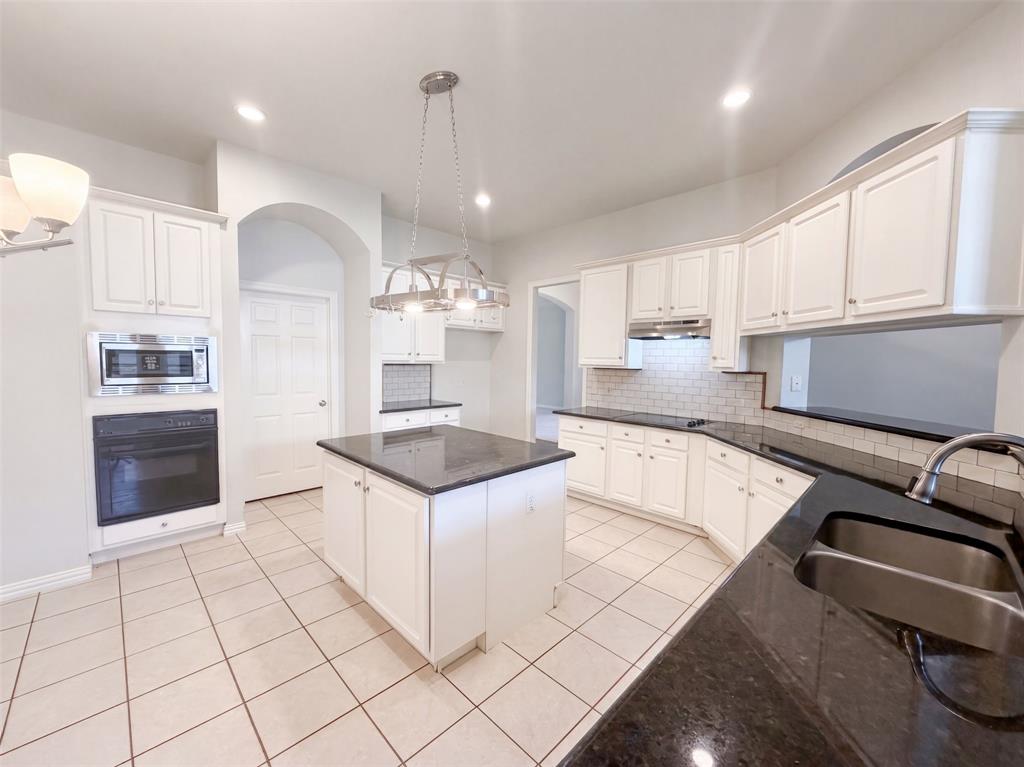 6 Cimarron Court Property Photo 8