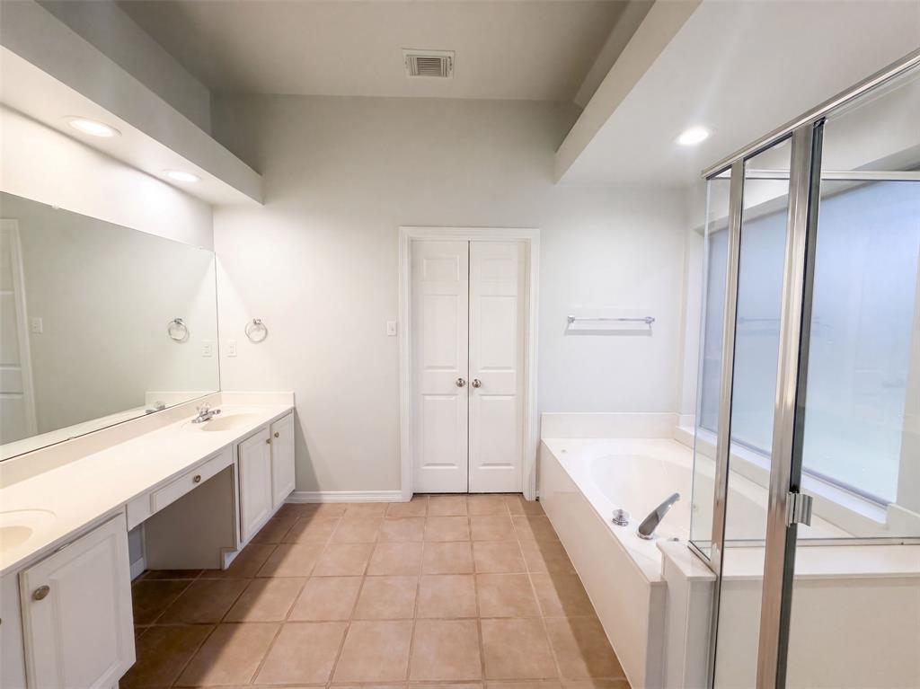 6 Cimarron Court Property Photo 14