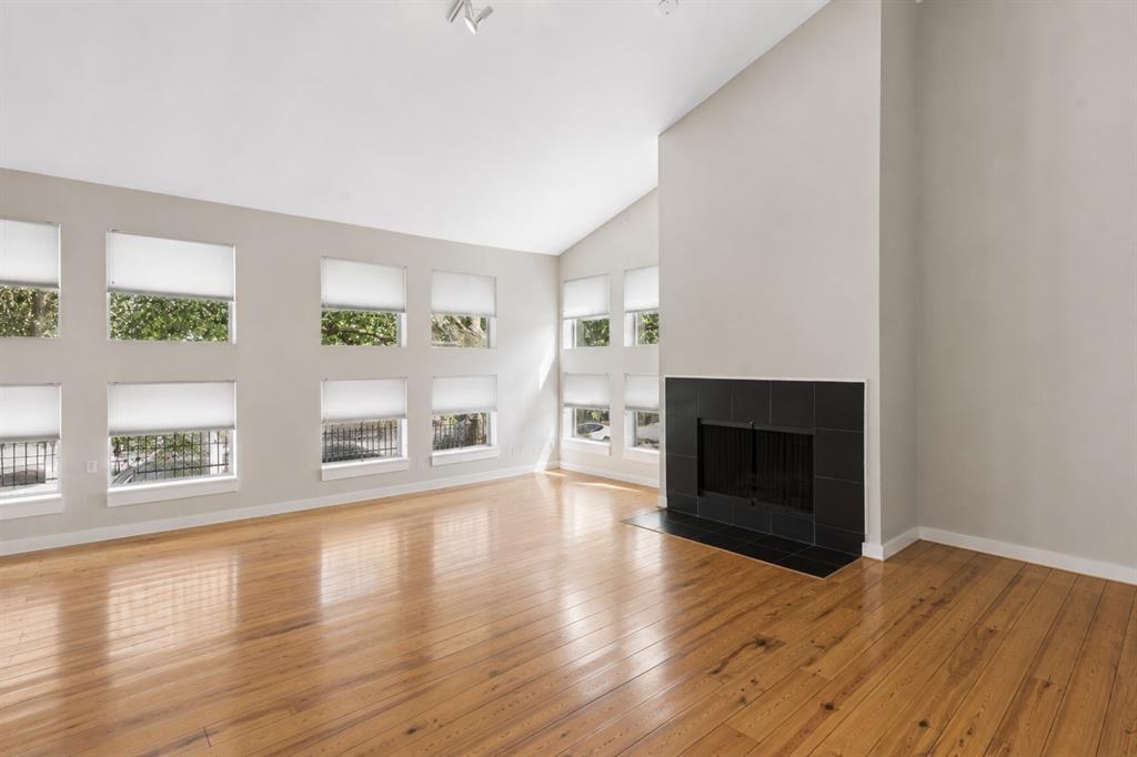 2714 Shelby Avenue Property Photo 1