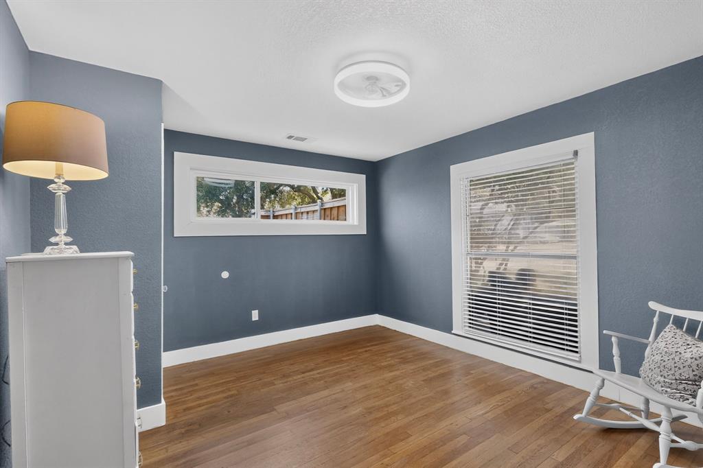 429 S Walker Street Property Photo 18