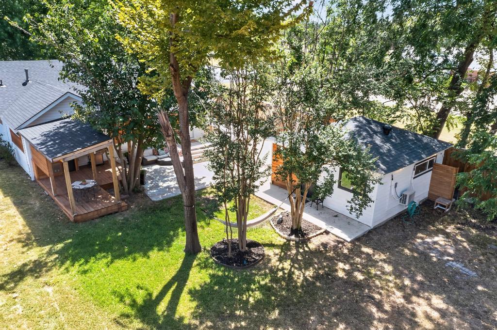 429 S Walker Street Property Photo 39