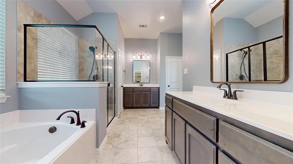 1021 Flagstone Drive Property Photo 20