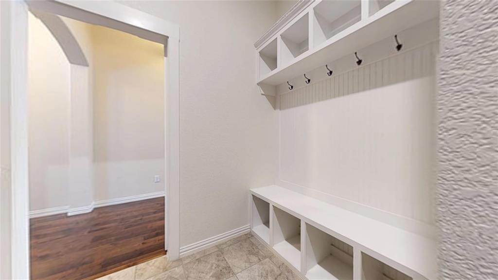 1021 Flagstone Drive Property Photo 31