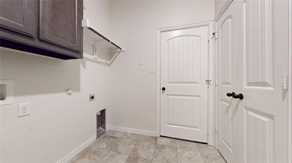 1021 Flagstone Drive Property Photo 32