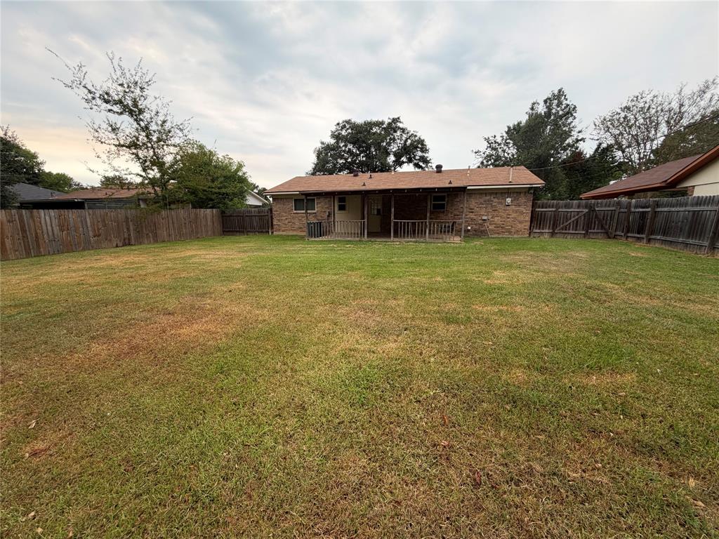 6463 Graham Lane Property Photo 7