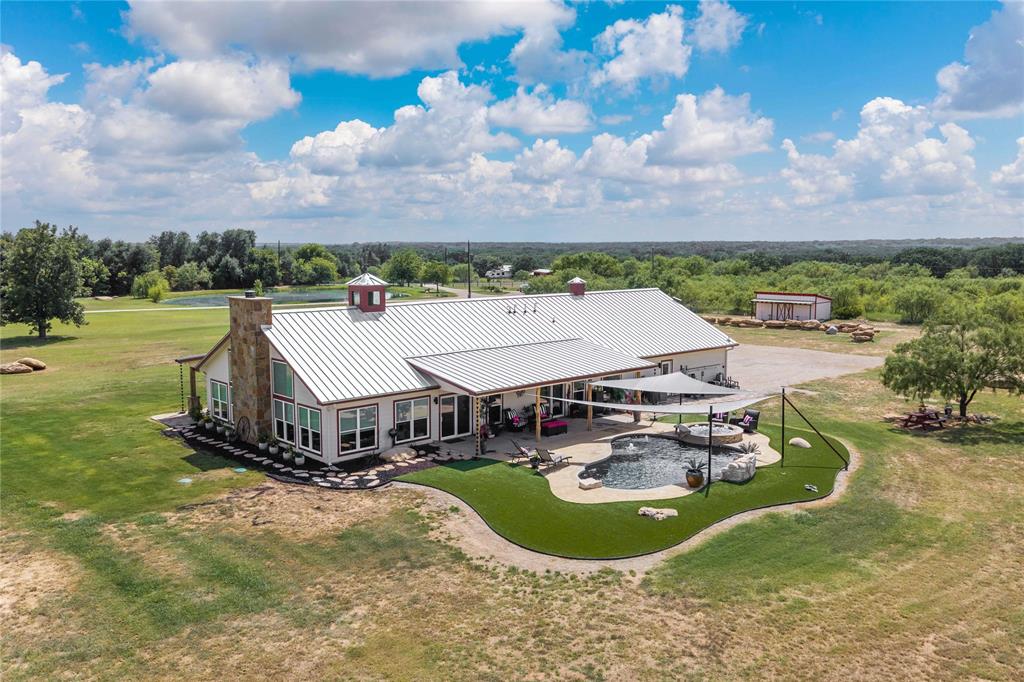 1010 Fm 583 Property Photo 4