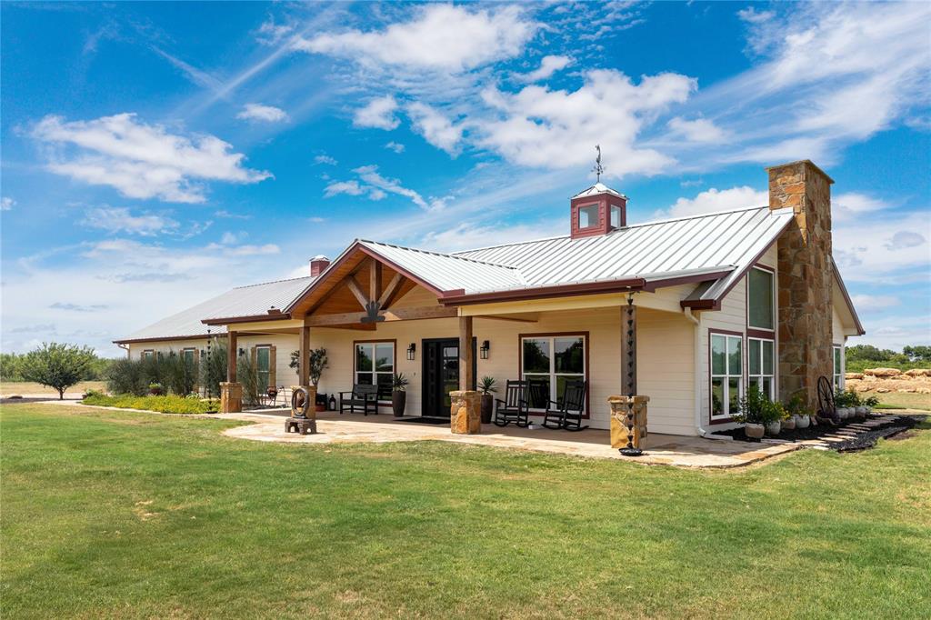 1010 Fm 583 Property Photo 8