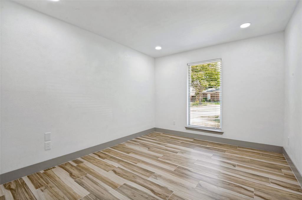 4316 Denver Drive Property Photo 19