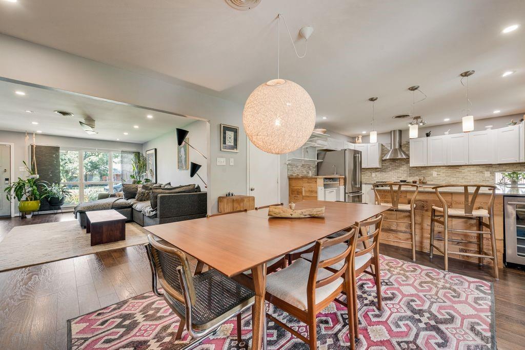 529 Carol Court Property Photo 2
