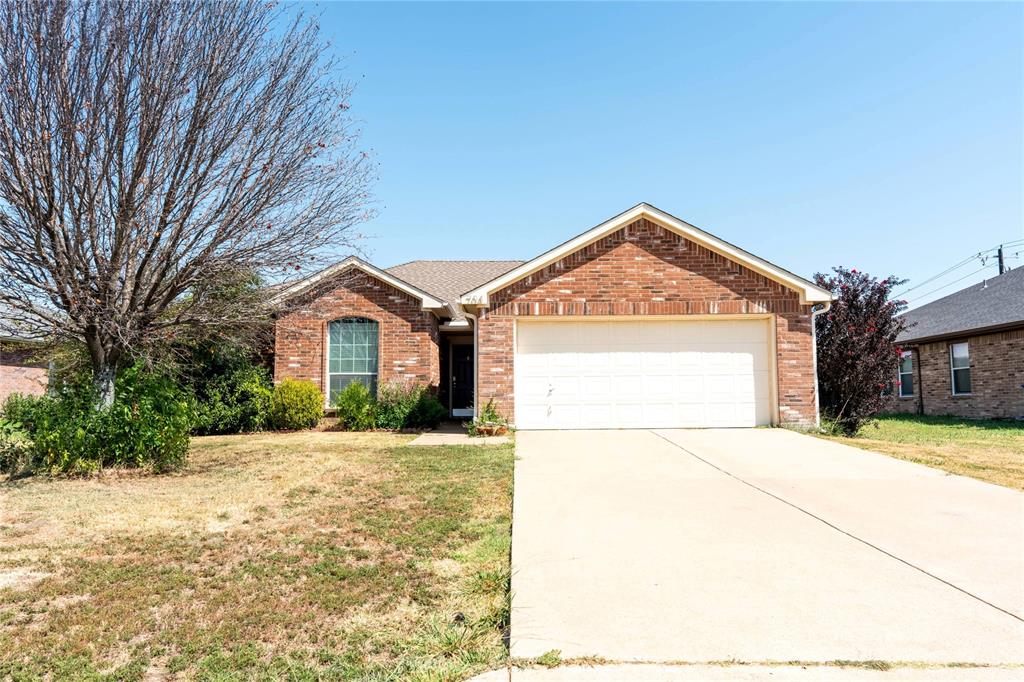 704 Nancy Drive Property Photo 1