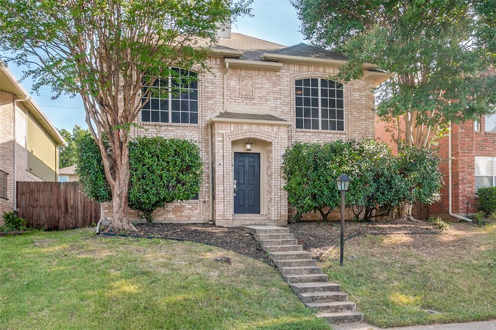 1754 Circle Creek Drive Property Photo 3