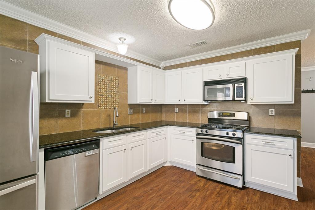 1754 Circle Creek Drive Property Photo 11