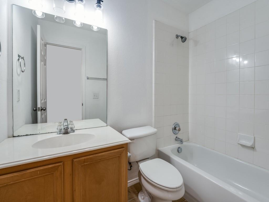 4908 Heather Glen Trail Property Photo 10
