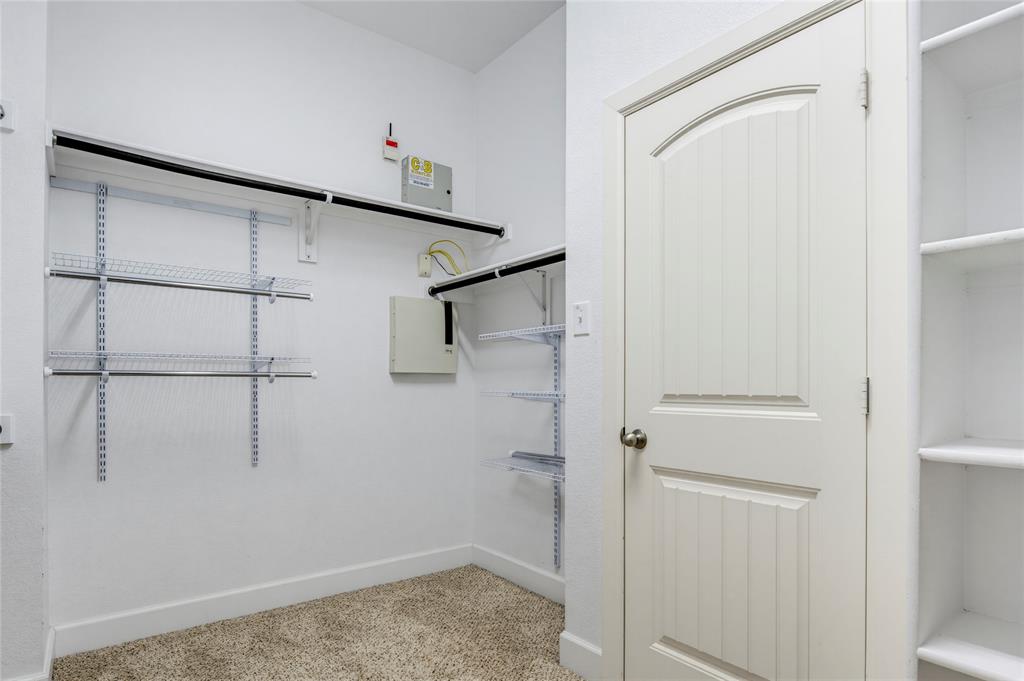 5928 Silverton Avenue Property Photo 25