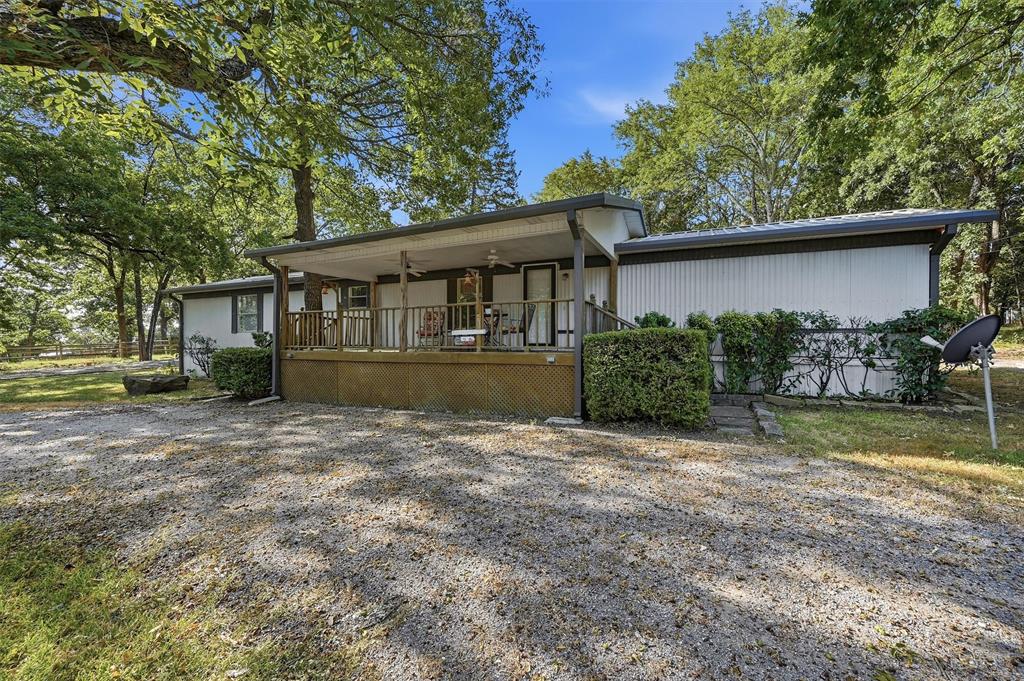 228 Oklahoma Avenue Property Photo 6