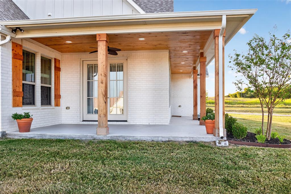 10828 Gregory Road Property Photo 3