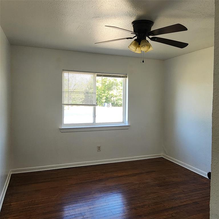 6028 Billingsley Street Property Photo 6