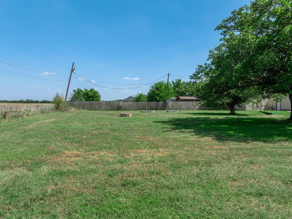 141 Swan Property Photo 9