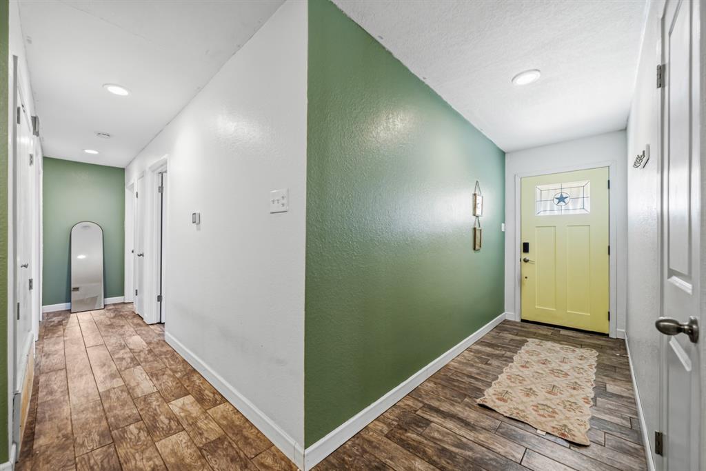 141 Swan Property Photo 14