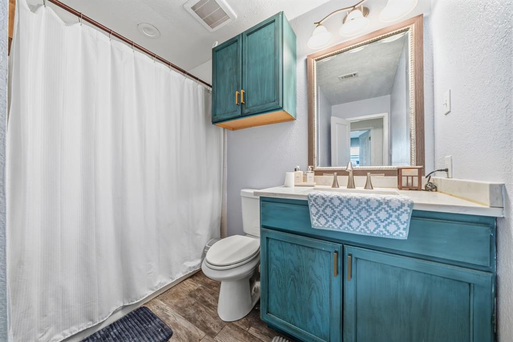 141 Swan Property Photo 26