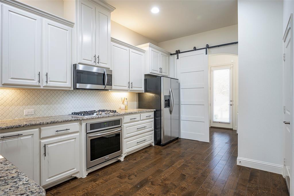 7104 Chief Spotted Tail Drive Property Photo 6
