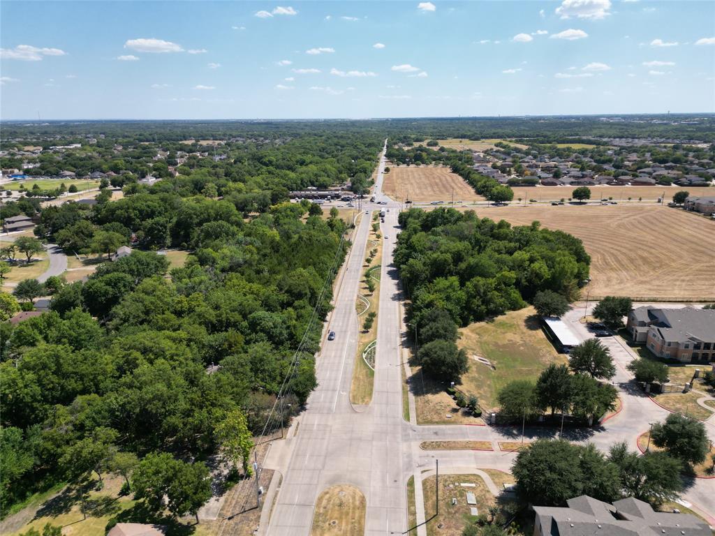1620 N Houston School Road Property Photo 5