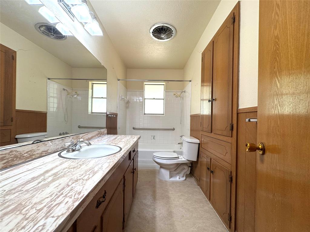 1620 N Houston School Road Property Photo 31
