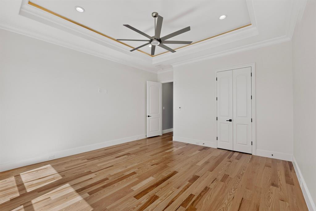 2055 Parkview Drive Property Photo 12