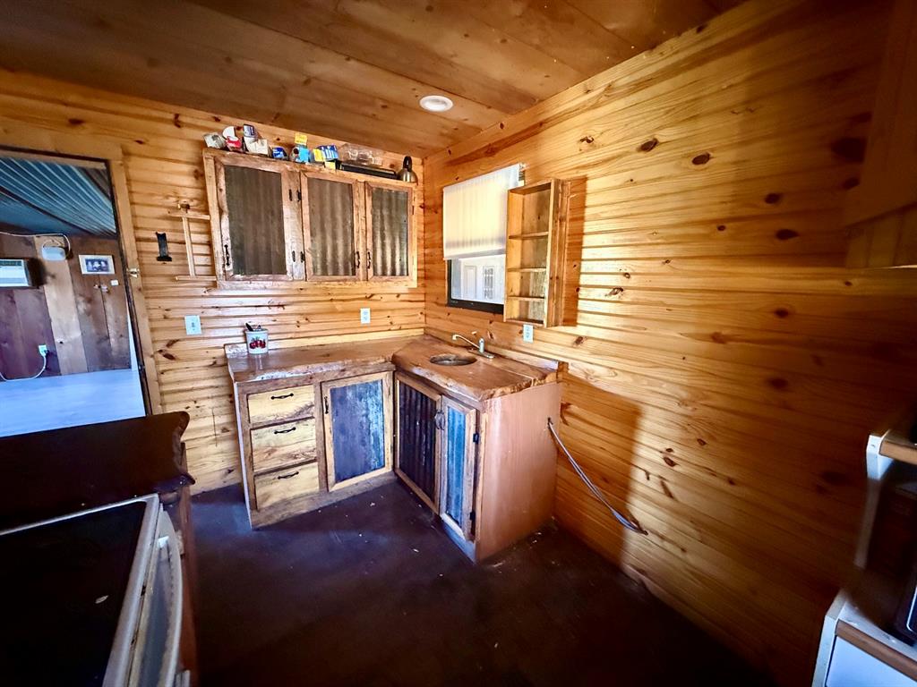 3931 County Road 607 Property Photo 11