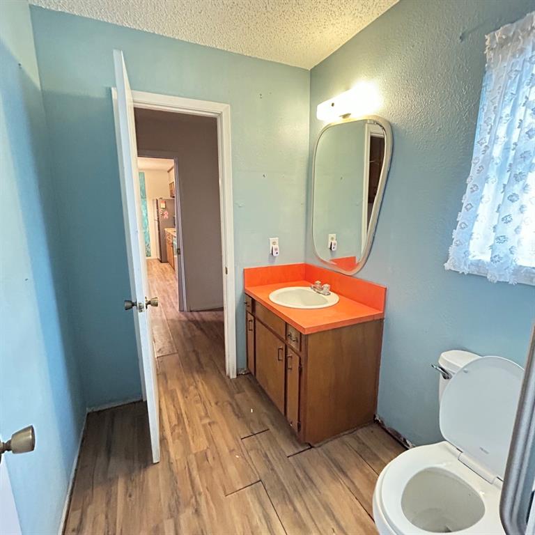 506 N Avenue X Property Photo 16