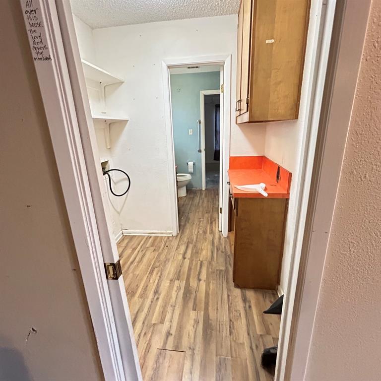 506 N Avenue X Property Photo 17