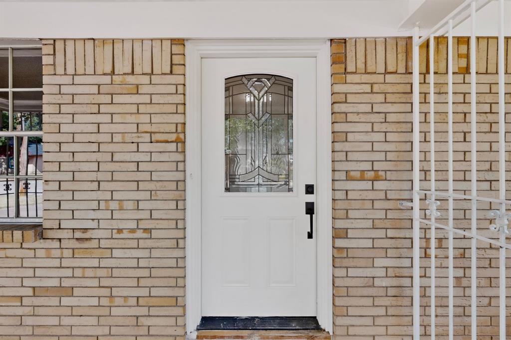5451 Lubbock Avenue Property Photo 6