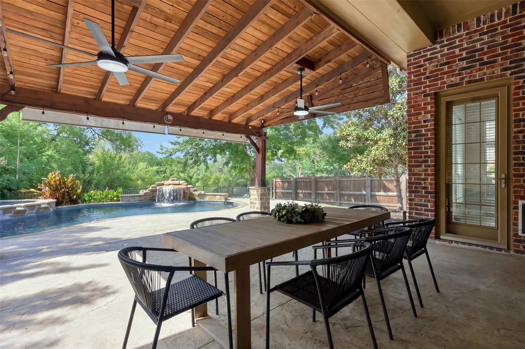 708 Bluffwood Avenue Property Photo 1