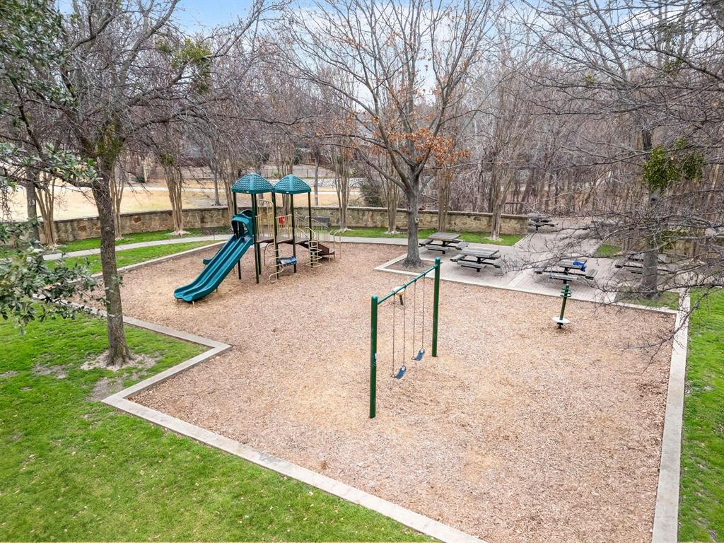 708 Bluffwood Avenue Property Photo 38