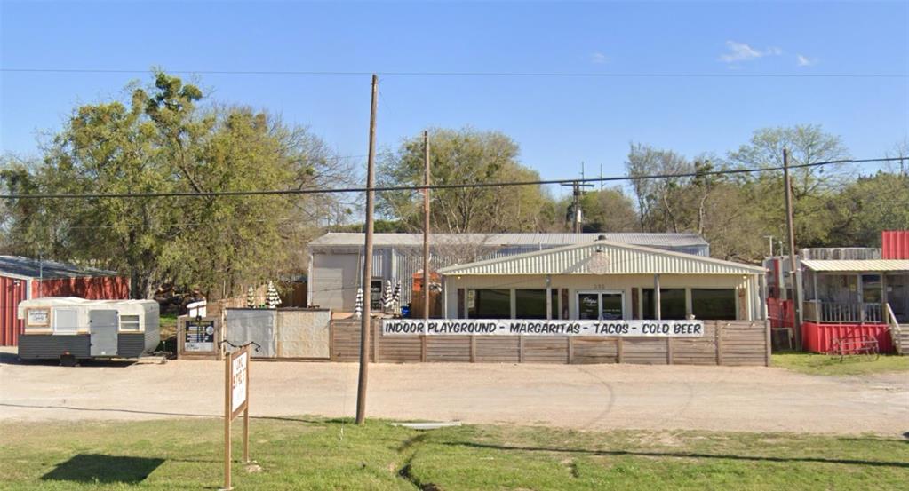 395 Highway 22 Property Photo 2