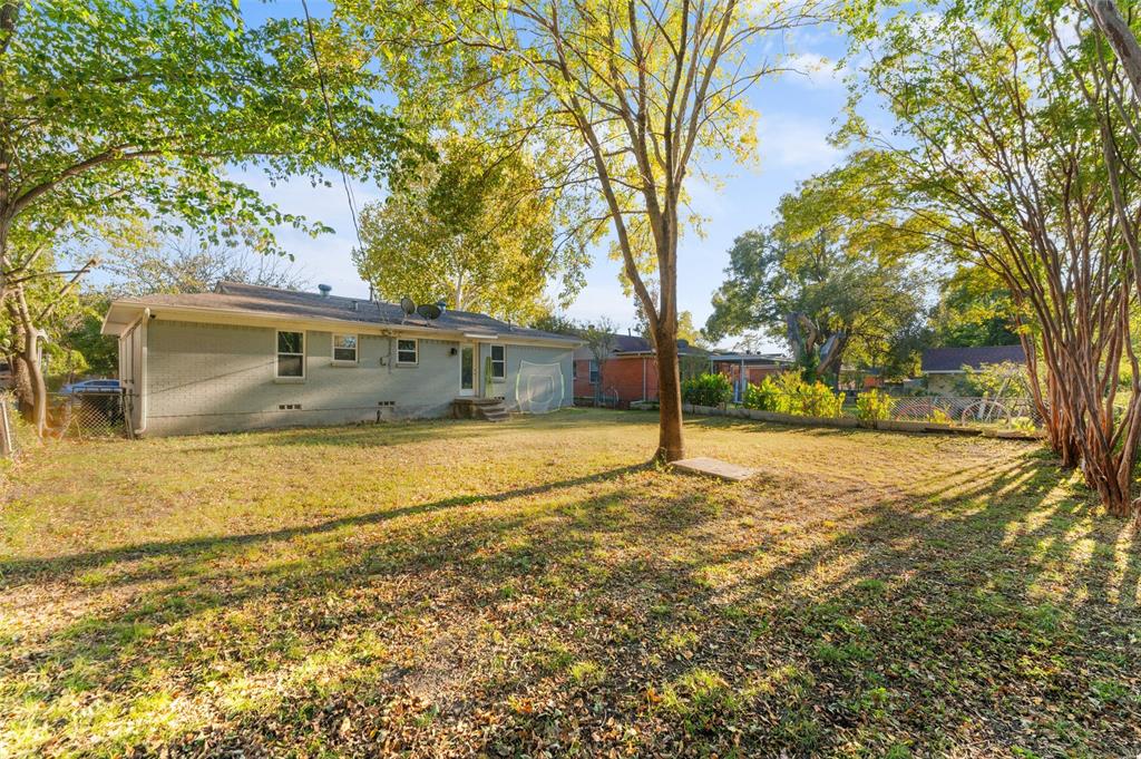 1429 Crestridge Drive Property Photo 1