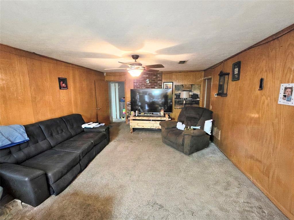 309 Decatur Street Property Photo 4