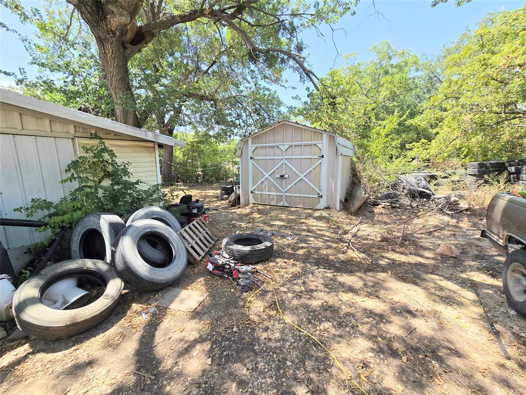 309 Decatur Street Property Photo 13