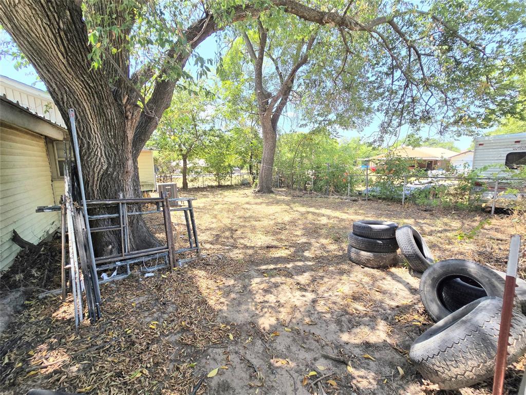 309 Decatur Street Property Photo 14