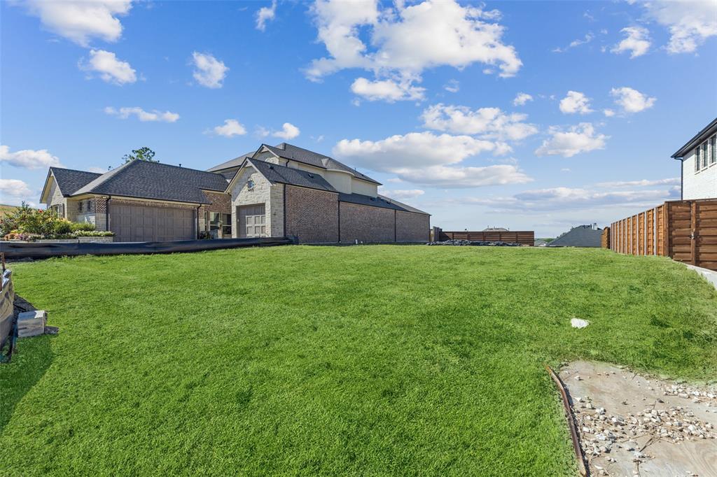 6621 Saxony Court Property Photo 5