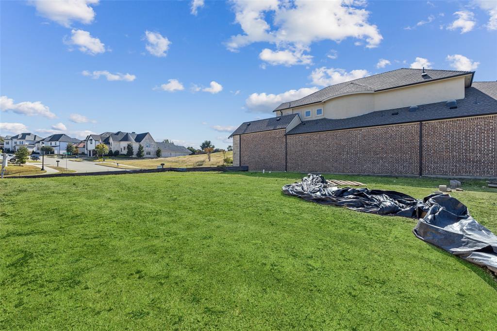 6621 Saxony Court Property Photo 6