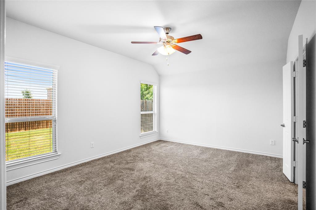 10120 Houston Way Property Photo 17