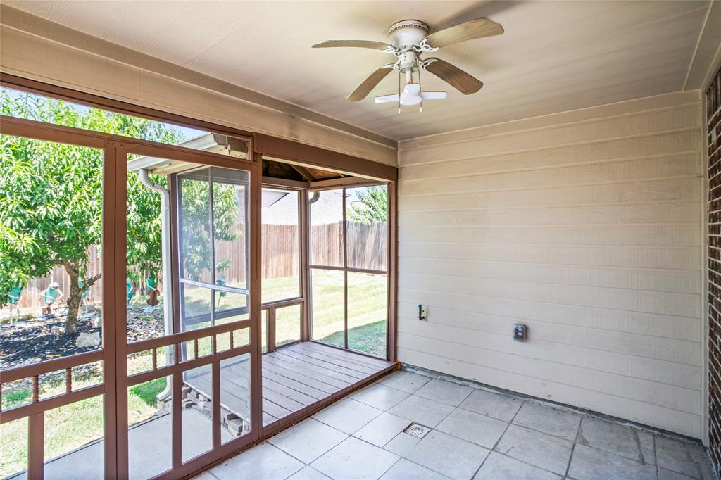 10120 Houston Way Property Photo 24