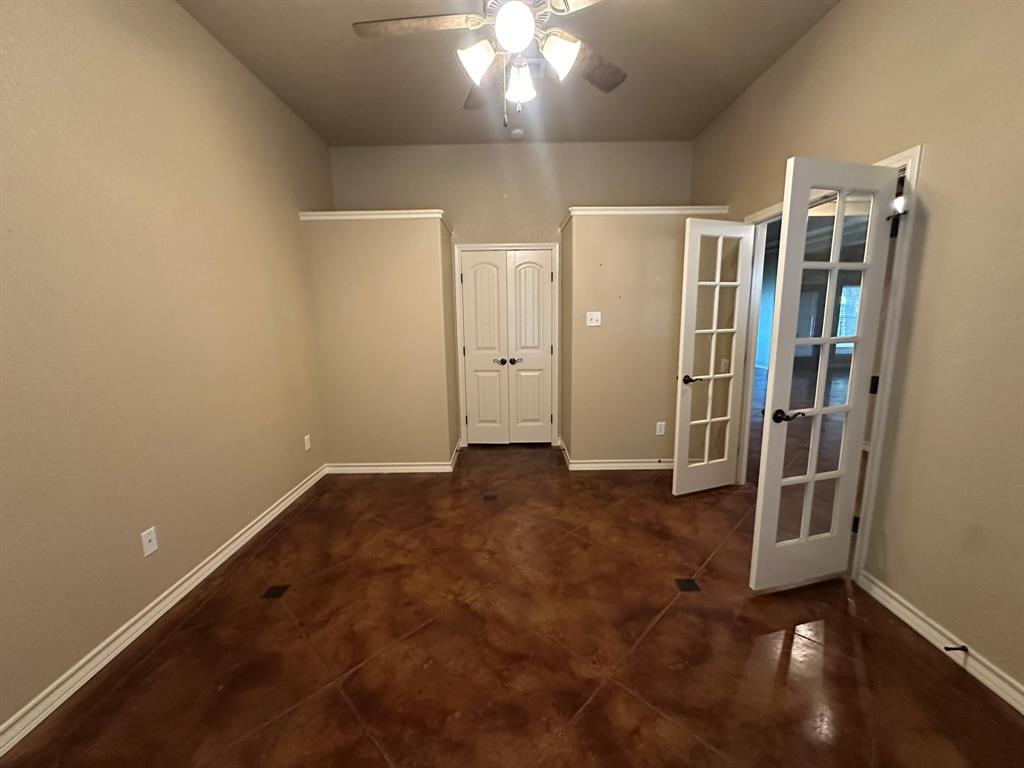 101 Creekside Drive Property Photo 7
