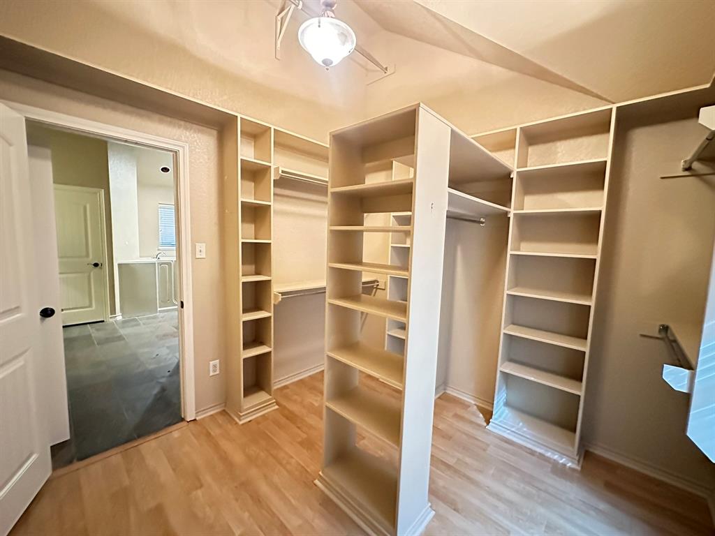 101 Creekside Drive Property Photo 26
