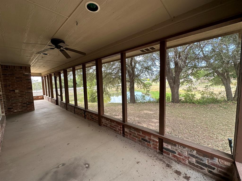 101 Creekside Drive Property Photo 32